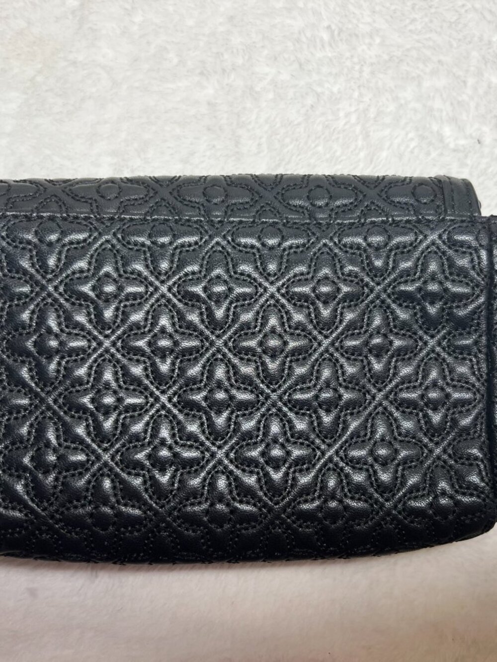 Tory Burch Black Bryant Quilted Black Leather Small Crossbody Bag EUC - Picture 3 of 9